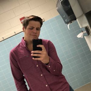 Meet your Posher, Cole